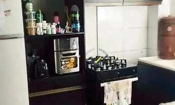 Imagem 2: Apartamento térreo com 2 dormitórios à venda, 45 m² por R$ 200.000 - Condomínio Residencia