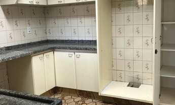 Imagem 4: Casa no Setor dos Funcionários Casa de Rua com 4 Quarto(s) e 3 banheiro(s) à Venda, 204.00