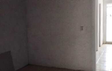 Imagem 6: CASA ALTOS COM 2 QUARTOS NA GRANJA PORTUGAL