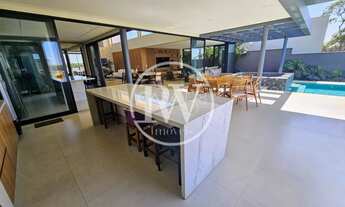 Imagem 4: Casa de Luxo à Venda no Condomínio Jardins Munique Goiânia