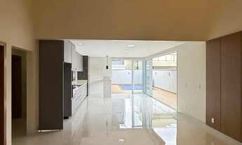 Imagem 2: Térrea para aluguel e venda com 213 metros quadrados com 4 quartos