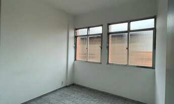 Imagem 4: Vendo em Cascadura APT 03 Quartos;Sala;Cozinha;02 Banheiros;2 Andar;Elevador;Cond. Fechado