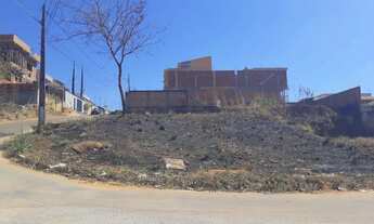 Imagem 2: Lote/Terreno para venda possui 377 metros quadrados em Residencial Morumbi - Goiânia - GO