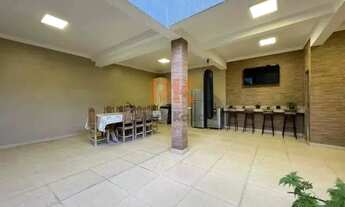 Imagem 3: Casa à venda no bairro Santa Amélia, uma excelente opção para quem busca espaço, conforto