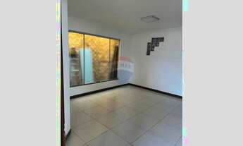 Imagem 7: Venda de Casa Reformada em nova parnamirim com 3 Quartos, Quintal e Churrasqueira e ponto