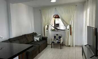 Imagem 2: Amplo Sobrado no Rio Tavares: Conforto e Sossego