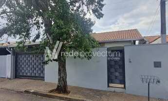 Imagem: Excelente casa à venda 3 dorms. C/ piscina