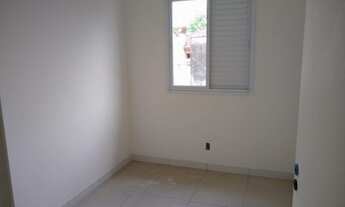 Imagem 2: Casa Sobreposta para Venda em Santos, Macuco, 3 dormitórios, 1 suíte, 3 banheiros, 2 vagas