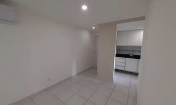 Imagem 6: Apartamento para aluguel com 54 metros quadrados com 2 quartos em Pina - Recife - PE