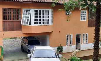 Imagem 2: Casa 4 Quartos ótima localização em Mury