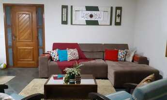 Imagem 3: EXCELENTE CASA COM 3 DORMITÓRIO SENDO 1 SUÍTE, EDÍCULA E ÁREA DE CHURRASQUEIRA EM JAGUARIÚ