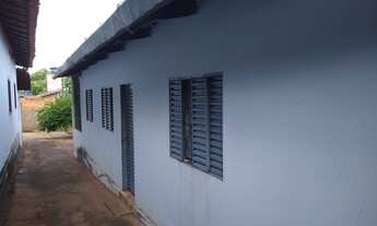 Imagem 4: Casa para venda tem 257 metros quadrados com 3 quartos em São Francisco - Goiânia - GO