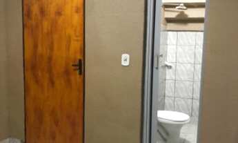 Imagem 6: Duplex 2 casas individuais gera renda aluguel 1.400 mes