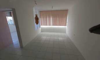 Imagem 7: Apartamento para venda possui 82 metros quadrados com 3 quartos em Santo Amaro - Recife