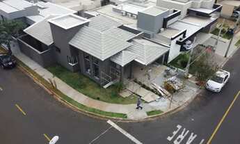 Imagem 3: Ótima casa a venda no Condomínio Residencial Figueira ll em RP, fase final de acabamento