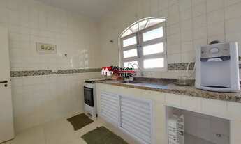 Imagem 7: Sobrado com 3 dormitórios sendo 1 suite, com piscina a venda em Peruibe 400 metros da prai