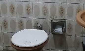 Imagem 4: Quarto DCE ao lado da Praça da Liberdade com banheiro PARA ENTRADA IMEDIATA