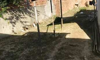 Imagem 4: Vendo Casa com 2 dormitórios