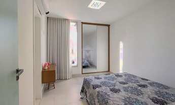 Imagem: Sua Oportunidade Exclusiva na Praia do Canto