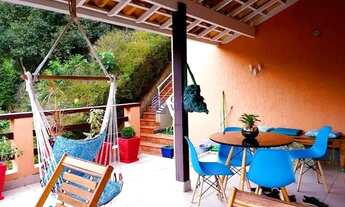 Imagem 4: VENDEMOS OU ALUGAMOS CASA REFORMADA COM 300M² - 3 SUÍTES - ITAIPAVA