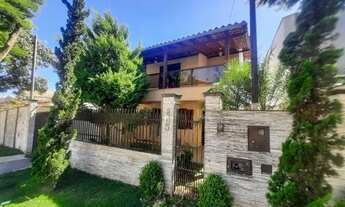 Imagem 2: Casa para venda possui 258 metros quadrados com 4 quartos em Serra D'Água - Juiz de F