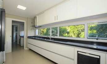 Imagem 4: Apartamento de 237m², espaçoso, mobiliado e decorado com maravilhosa vista para o mar