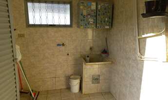 Imagem 5: Casa p locar com 183 m 2 e terr 248 m2 - 2 quartos sala cozinha 2 banhs garag + varanda/ e