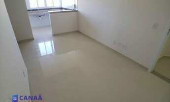 Imagem 2: Apartamento 2 quartos, sala com sacada