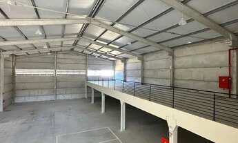 Imagem 2: GALPÃO PRONTO EM ATE 100X EM CONDOMÍNIO COMERCIAL COM 1005M2 em Alto Pereque - Porto Belo