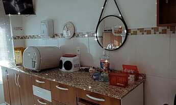 Imagem 5: Térrea para venda possui 96 metros quadrados com 4 quartos em Centro - Pelotas - RS