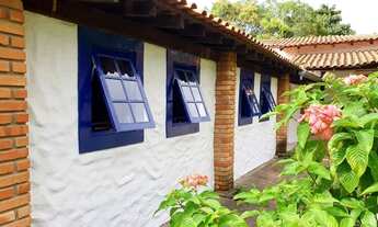 Imagem 6: Quartos suítes - estacionamento - wi-fi - infraestrutura