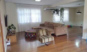 Imagem 2: Casa para venda possui 343 metros quadrados com 3 quartos em Jardim Guanabara - Rio de Jan