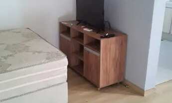 Imagem 2: Alugamos kitnet na Barra. Imóvel totalmente mobiliada e reformada