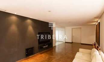 Imagem 2: Imóvel de 240m², com 3 dormitórios (sendo 1 suíte)