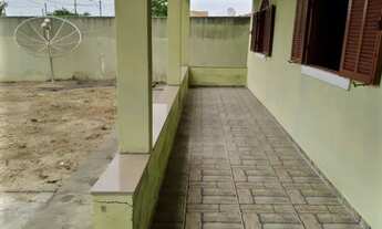 Imagem 2: Casa para venda tem 172 metros quadrados com 2 quartos