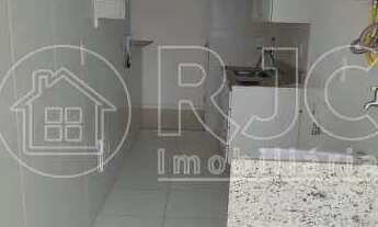 Imagem 6: Imóvel para venda com 121 metros quadrados com 4 quartos