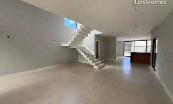 Imagem 5: CASA TRIPLEX COM 4 QUARTOS SENDO 4 SUÍTES NO CONDOMÍNIO RIO MAR NA BARRA DA TIJUCA