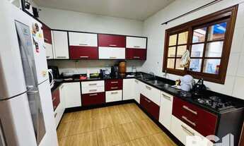 Imagem 4: Casa em Hípica Casa com 4 dormitórios