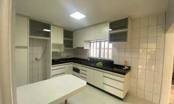 Imagem 3: Casa para venda possui 174 metros quadrados com 3 quartos em Ponte do Imaruim - Palhoça