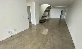 Imagem 2: Cobertura à Venda à Beira Mar de Coqueiros, Florianópolis / SC