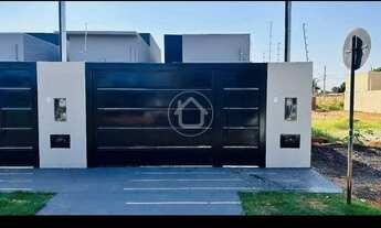 Imagem 2: CASA COM SUÍTE NO FIGUEIRAS DO PARQUE