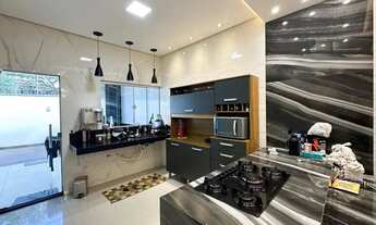 Imagem 6: CASA NA 507 SUL (ARSO 53) COM 3 QUARTOS SENDO UMA SUÍTE COM CLOSET, ÁREA GOURMET COM CHURR