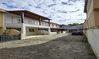 Imagem: Casa de vila com 2 quartos à venda em Colubande