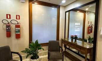 Imagem 2: Apartamento para venda possui 44 metros quadrados com 1 quarto em Glória - Porto Alegre