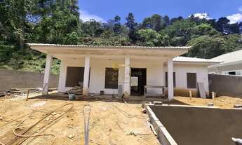 Imagem 2: Casa para Venda em Teresópolis, Quebra Frascos, 3 dormitórios, 1 suíte, 2 banheiros, 3 vag