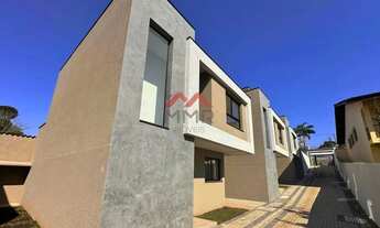 Imagem: LINDO SOBRADO NA REGIÃO DO SANTA CANDIDA