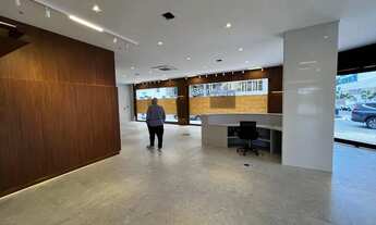 Imagem 5: ALUGA-SE Sala Comercial com 282 m² na QUADRA MAR em Balneário Camboriú/SC