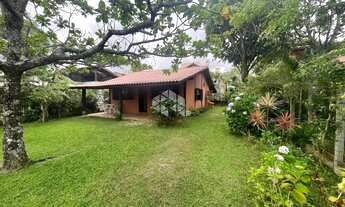 Imagem 2: Casa a Venda na Praia da Barra com 3 quartos à 30 mts da Praia