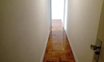 Imagem 2: Apartamento para aluguel com 70 metros quadrados com 2 quartos em Centro - Juiz de Fora