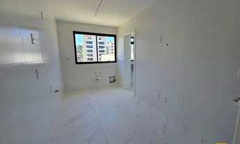 Imagem 2: Cobertura duplex com piscina aquecida, Centro de Florianópolis